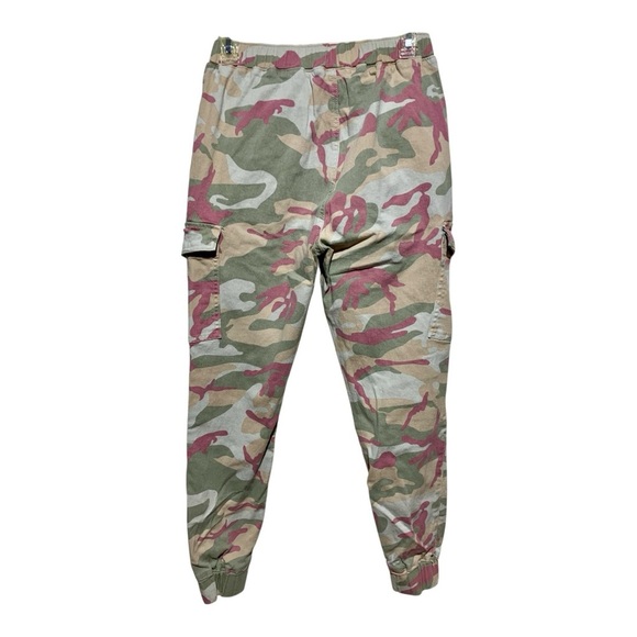 Almost Famous Crave Fame Camo Hi Waisted Cargo Joggers Size 26w - Picture 3 of 4